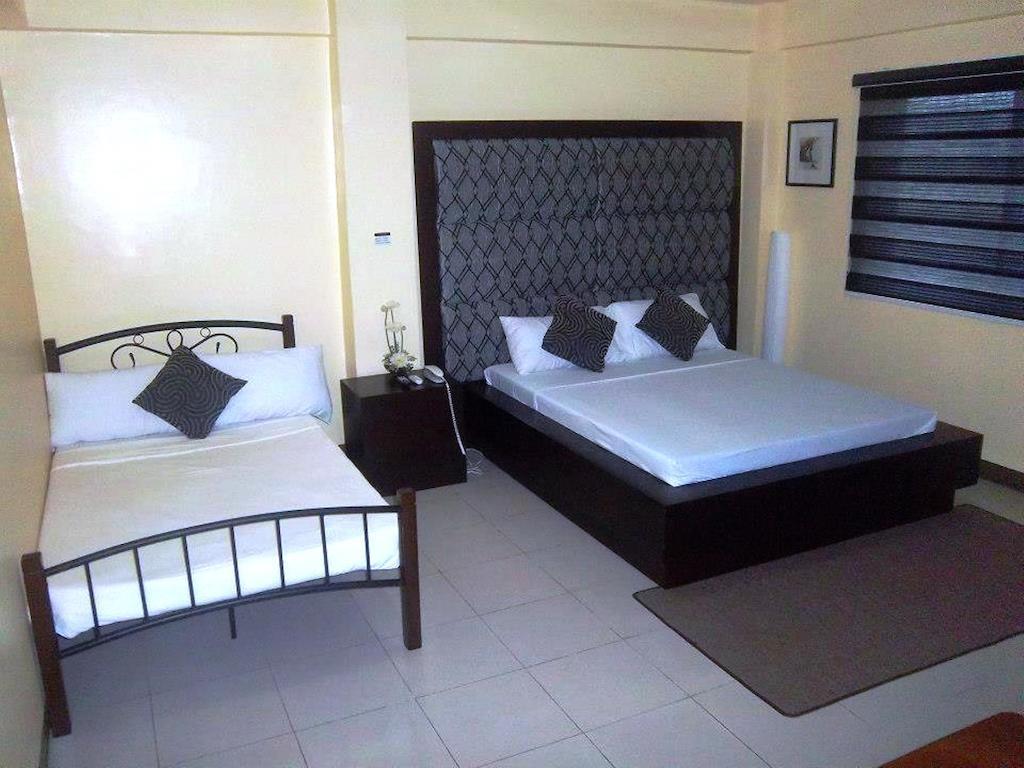 Hotel Cara Lipa City Quarto foto