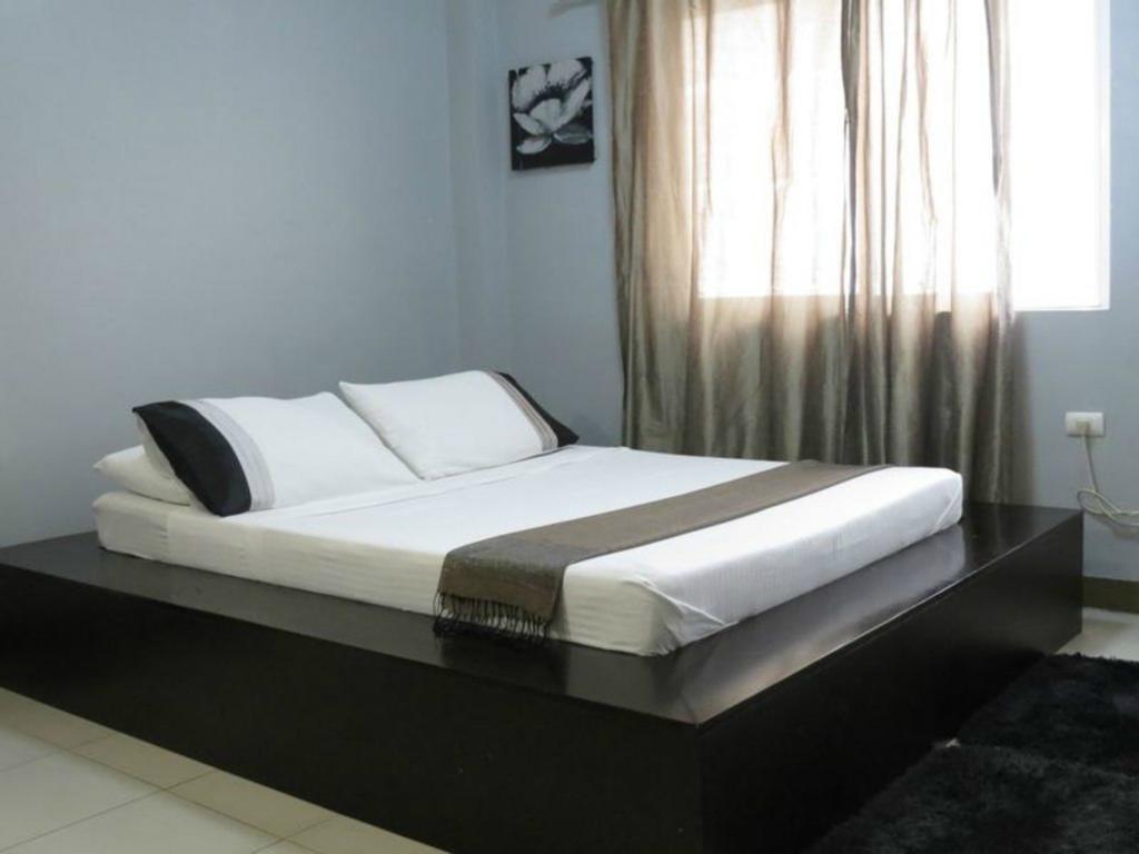 Hotel Cara Lipa City Exterior foto